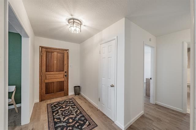 Photo - 1408 Comanche Ct