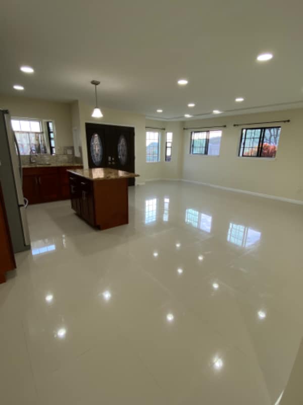 Photo - 3486 Paalea St