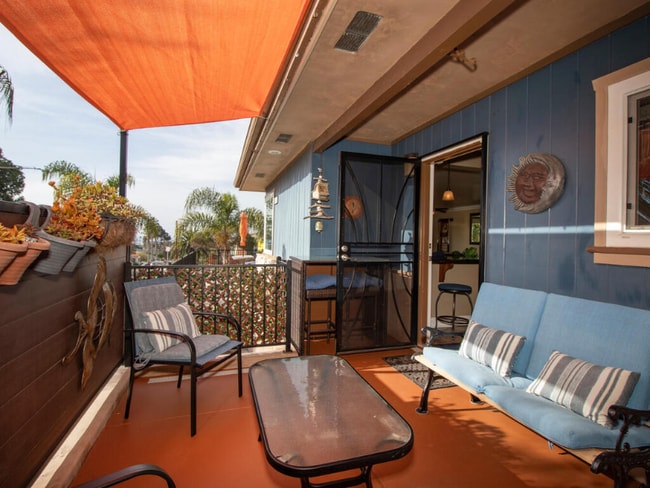 Photo - 244 S Horne St