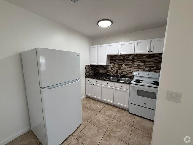 Building Photo - 1130 N F St Rental