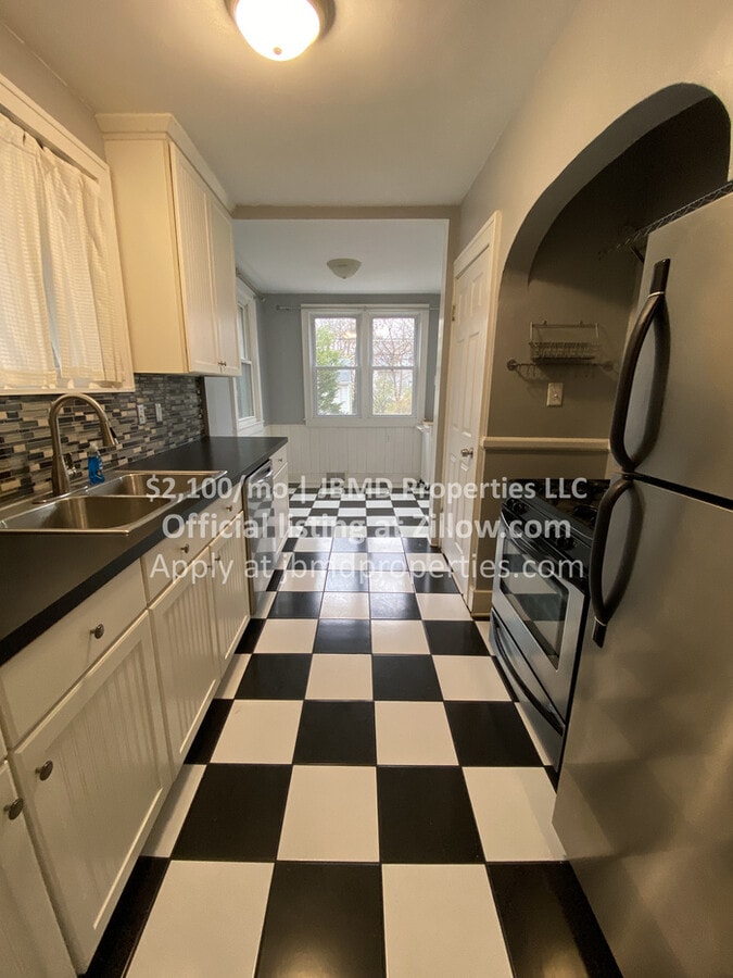 Photo - 631 Shasta Pl