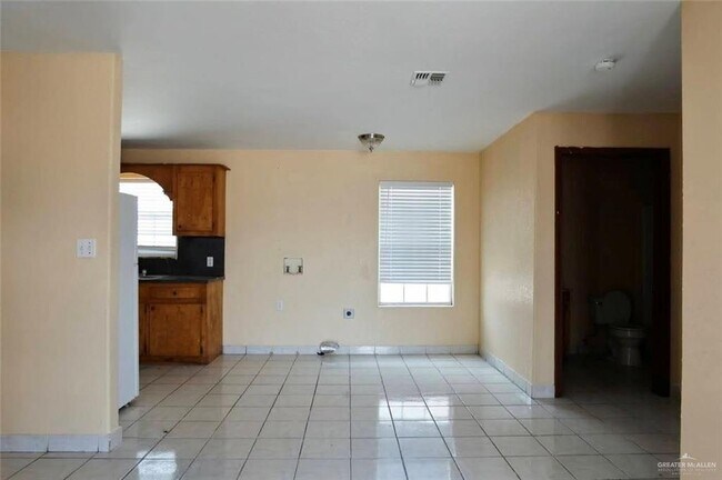 Photo - 10 US-83 Unidad 24