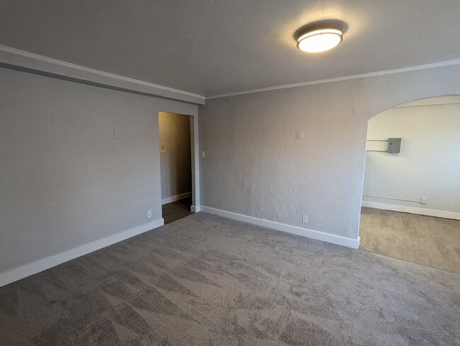 Photo - Hyde Park Apartments