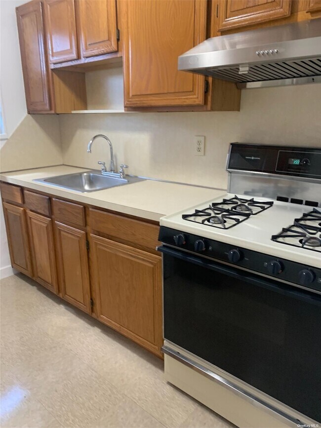 Photo - 2 Bay Club Dr Unit 21 p