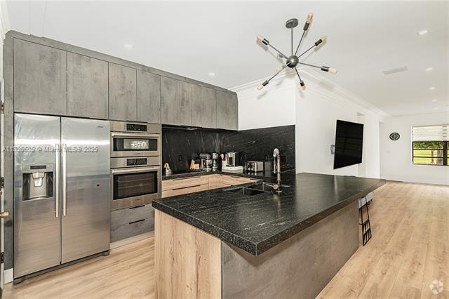 Building Photo - 365 Fairway Dr Rental