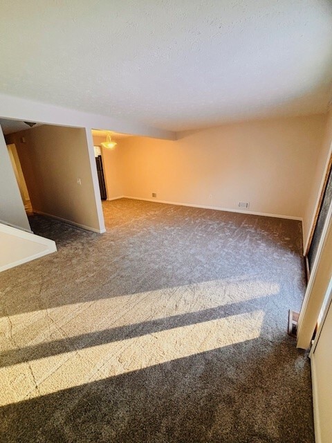 Living room - 25 Willowick Dr