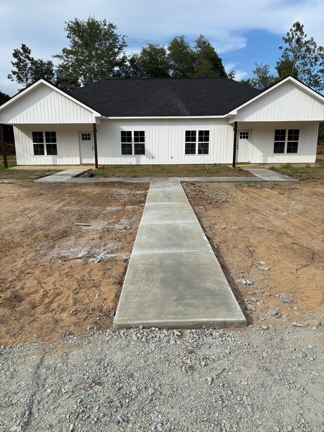 Building Photo - 542 Mace Cannon Rd