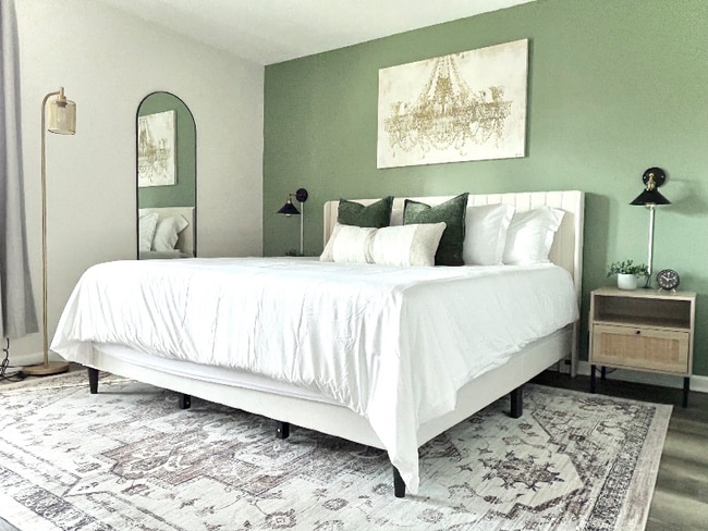 Photo - 174 Turnwood Ln