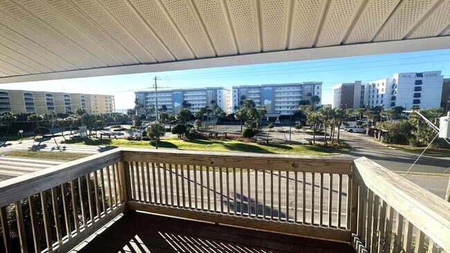 Building Photo - 304 Barracuda Ave Unit 305 Rental