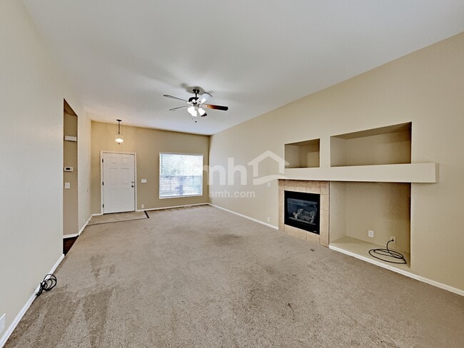Photo - 209 Homestead Way