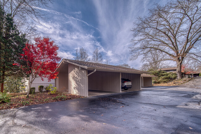 Photo - 37 Glen Cannon Point Townhome