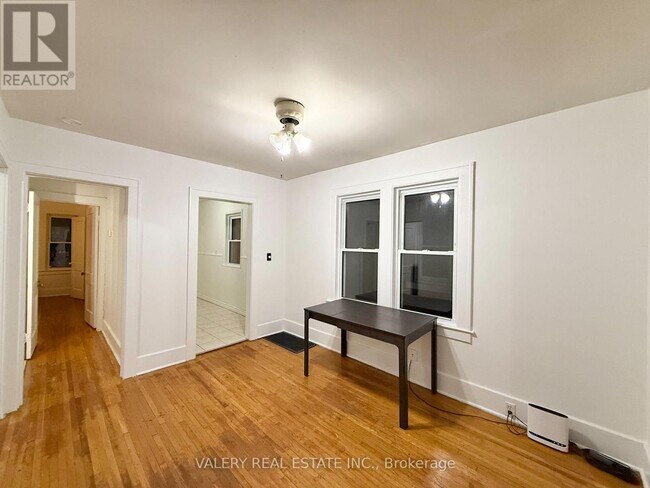 Photo - 1093 Howard Ave Unit 4