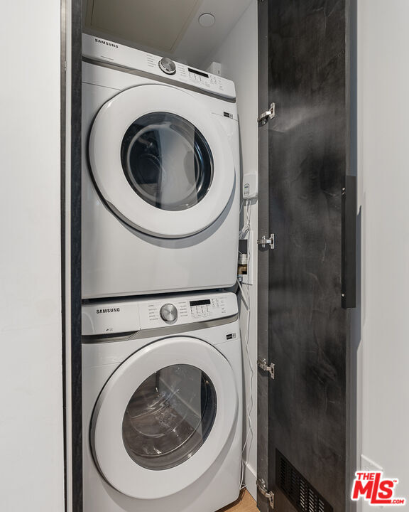 Photo - 10700 Tabor St Unit 523