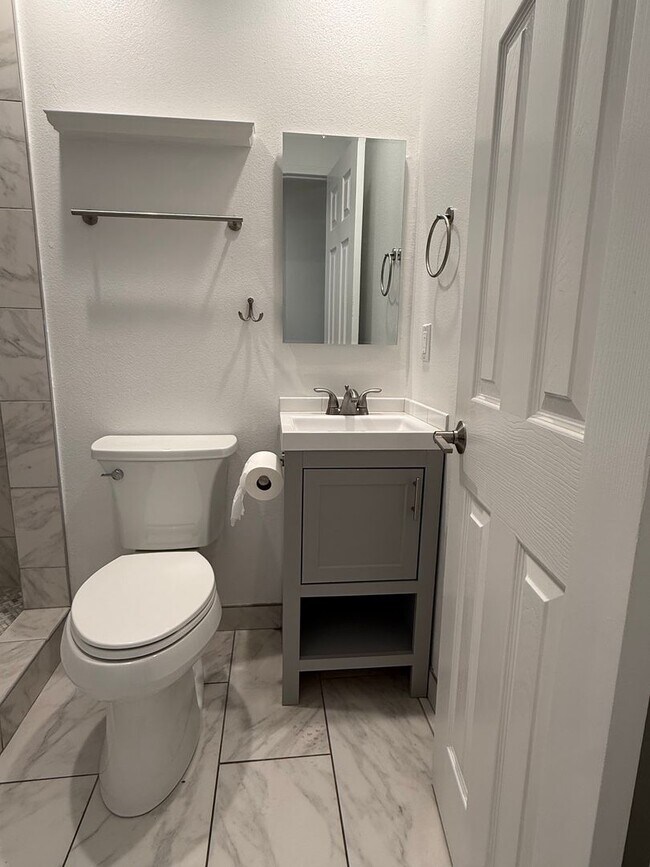 Photo - Broadacres Unit 1207