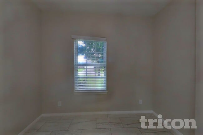 Photo - 11114 Kingsnorth Dr