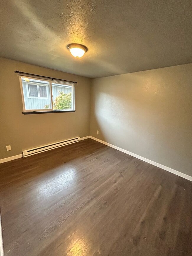Photo - 610 Roeder Ave Unidad 4