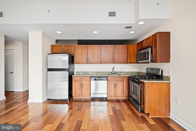 Photo - 22 S Front St Unit 502