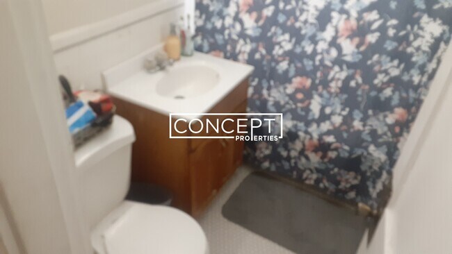 Photo - 135 Washington St Unidad 24
