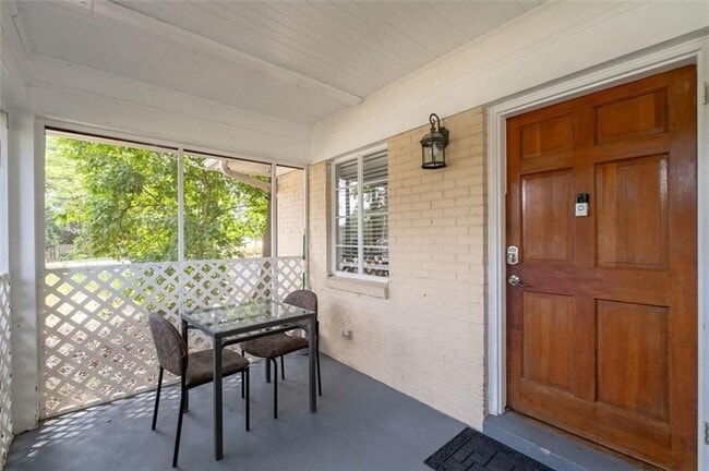 Photo - 1401 Briarwood Rd NE