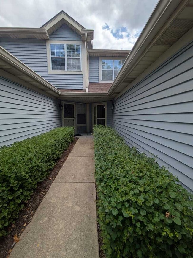 Photo - 1054 Rockport Dr Unit 1