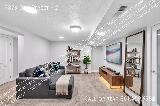 7879 Oak St Unidad 2