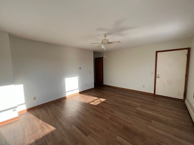 Photo - 201-215 1st Street Apartment Unit 211 #2