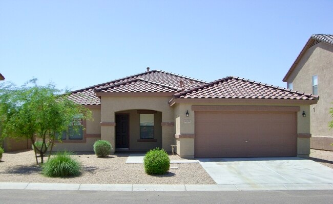 Front of house - 9125 E Plata Ave