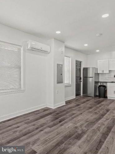 Building Photo - 2322 S 63rd St Rental