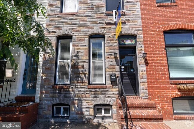 Building Photo - 834 S East Ave Rental