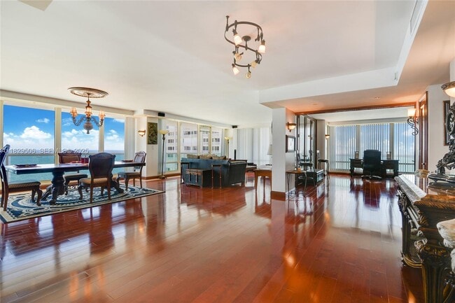 Photo - 2100 S Ocean Ln Unit 1911