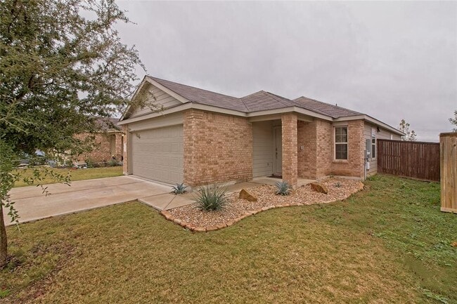 Photo - 108 Circle Wy