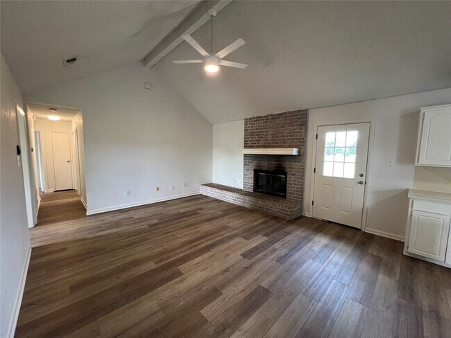 Photo - 495 Shadow Trail House