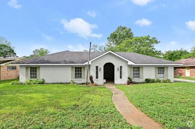 Building Photo - 9256 Bermuda Ave Rental