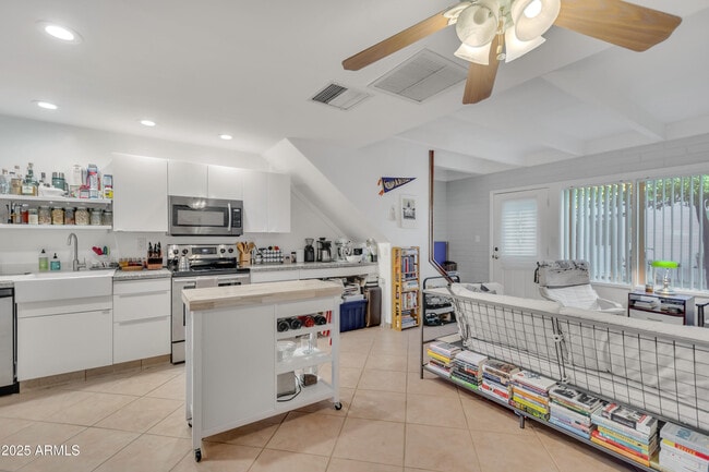 Photo - 2021 S Granada Dr Townhome