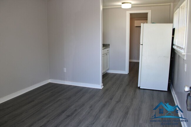 Photo - For Rent