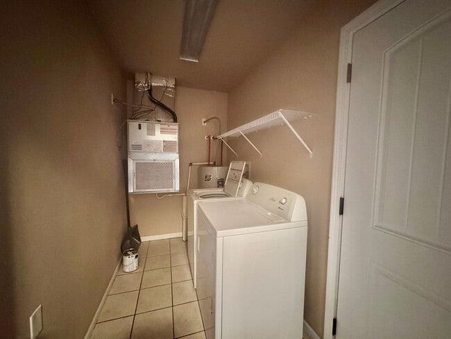 Photo - 196 Lyle Curtis Cir Unit A