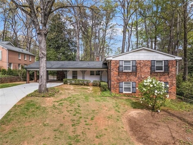 Building Photo - 274 Land O Lakes Ct NE