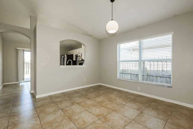 Photo - 18036 Birdwater Dr