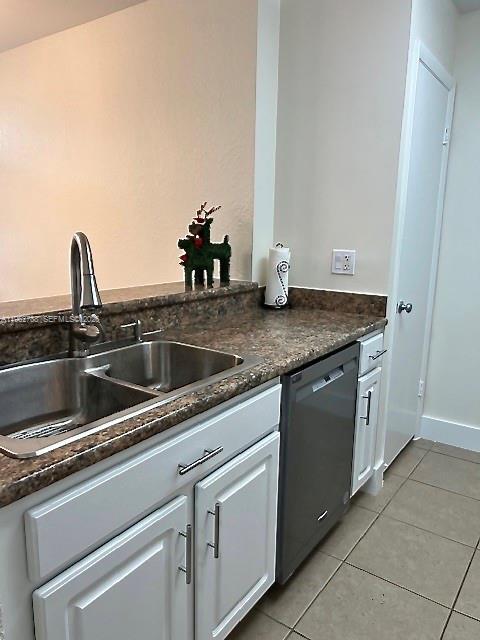 Photo - 2811 N Oakland Forest Dr Unit 102