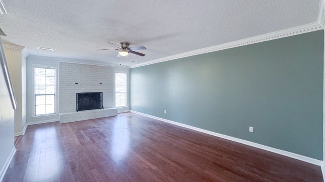 Photo - 6641 Blue Spruce Dr