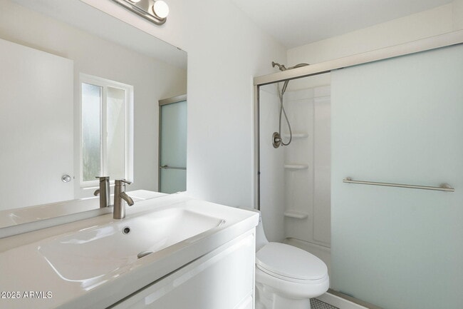 Photo - 1321 E Townley Ave