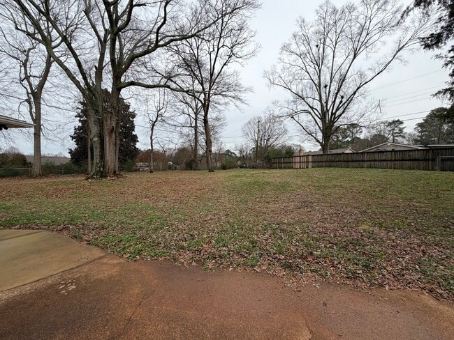 Photo - 2038 Conway Dr