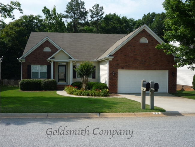 Building Photo - "Charming 4-Bed Orchard Farms Home with Elegant Hardwood Floors & Cozy Fireplace!"
