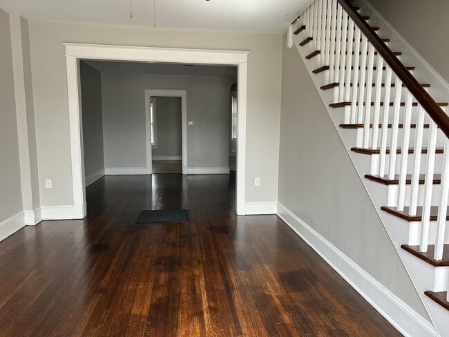 Photo - 652 Virginia Ave