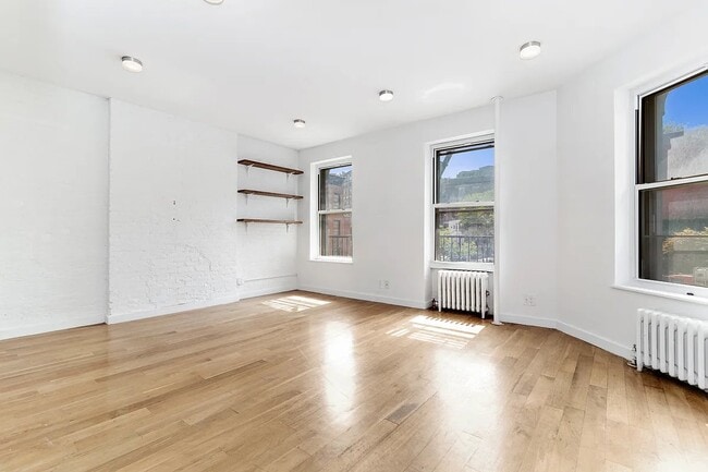 Photo - 48 Bedford St Unit 3A