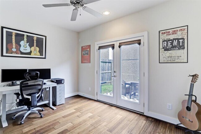 Photo - 4106 Marina St