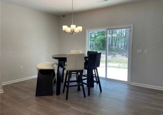 Building Photo - 286 Beacon Hl Rd Rental