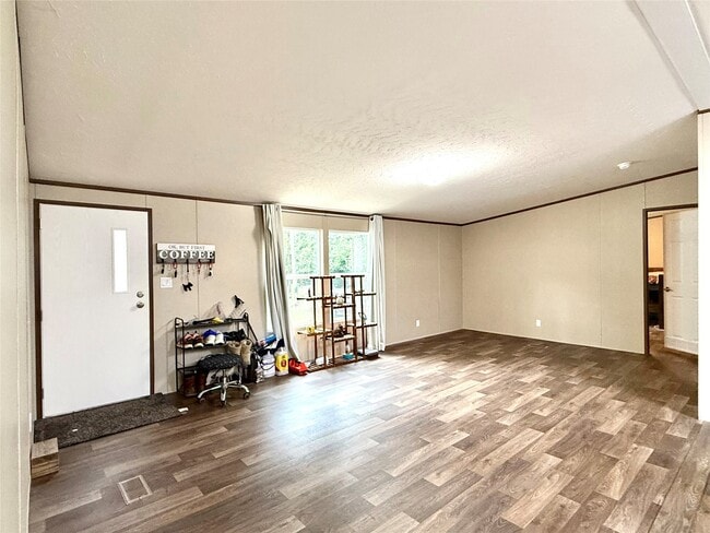 Building Photo - 17008 FM 1484 Rd Rental