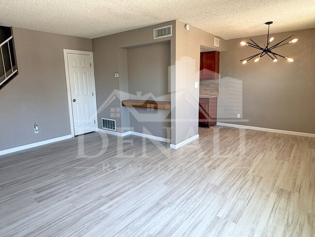 Photo - 6714 W Monterosa St