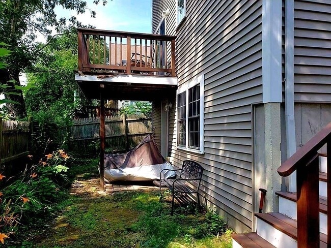 Photo - 117 Marivista Ave